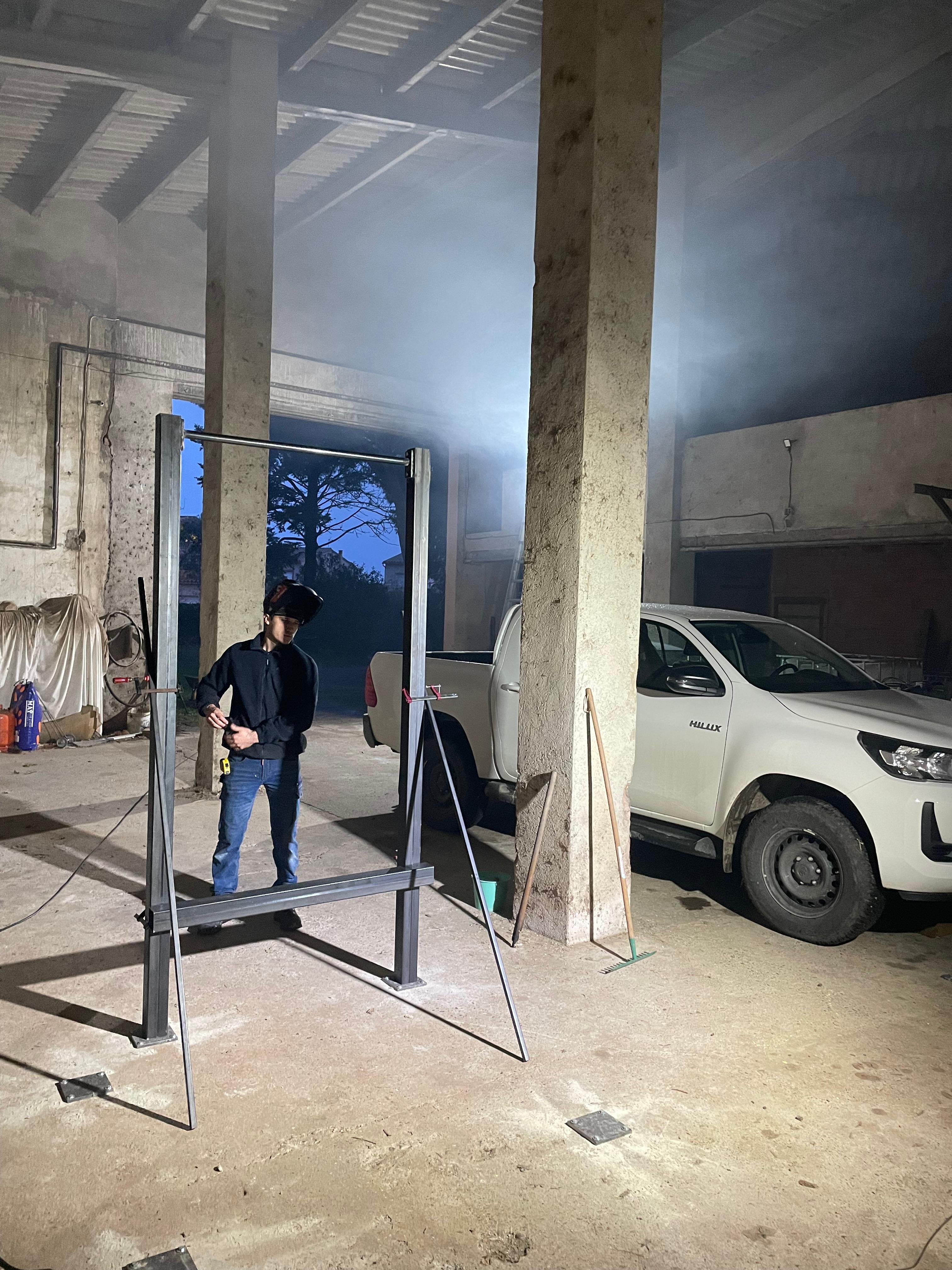 Montaje real de una estructura Auró Negre en el taller